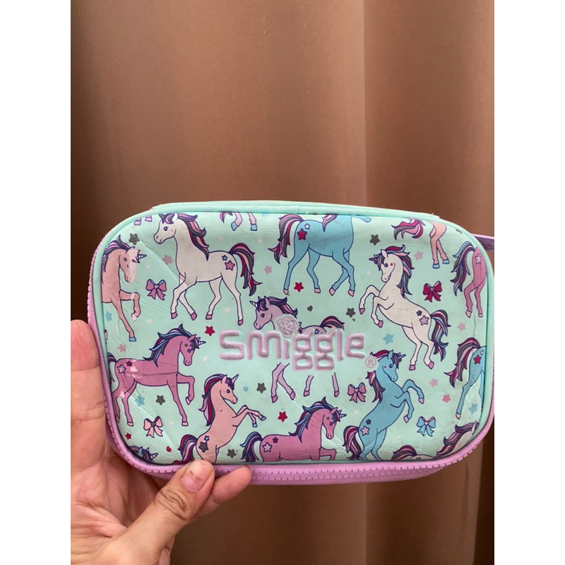 

tempat pensil smiggel preloved