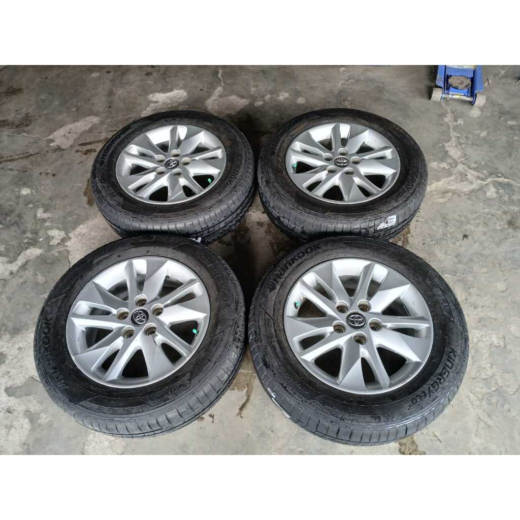 VELG MOBIL BEKAS ORIGINAL INNOVA REBORN RING 16 LEBAR 6 ET30 PCD 5X114,3 PLUS BAN 205/65 R16 2022