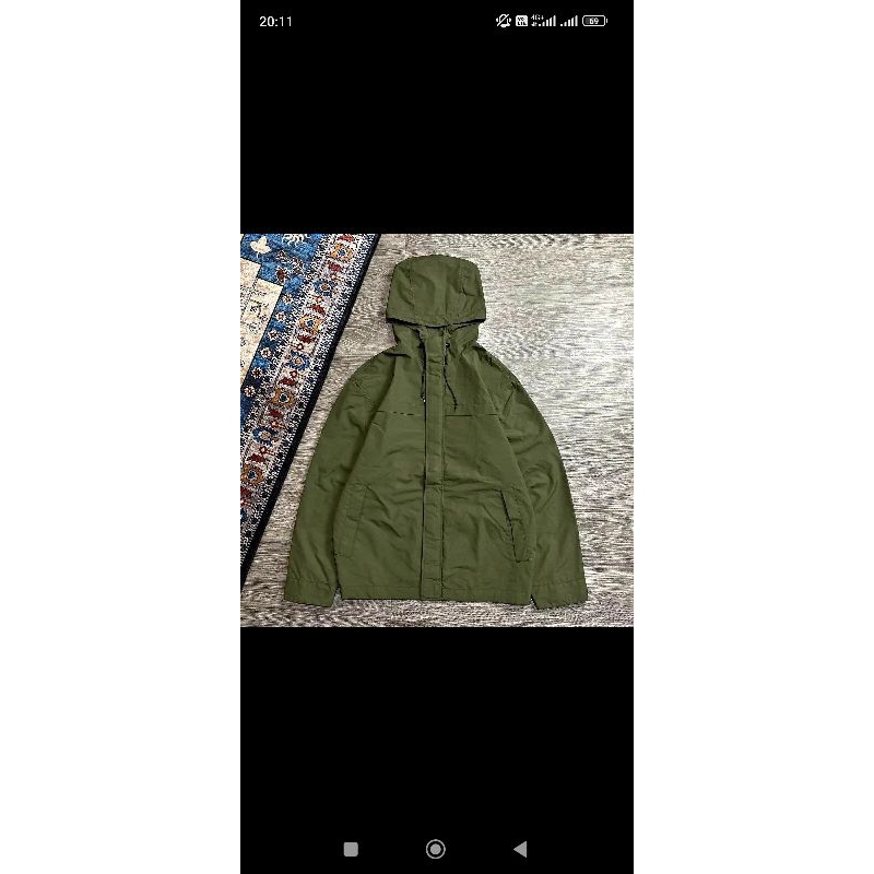 uniqlo Outdoor waterproof