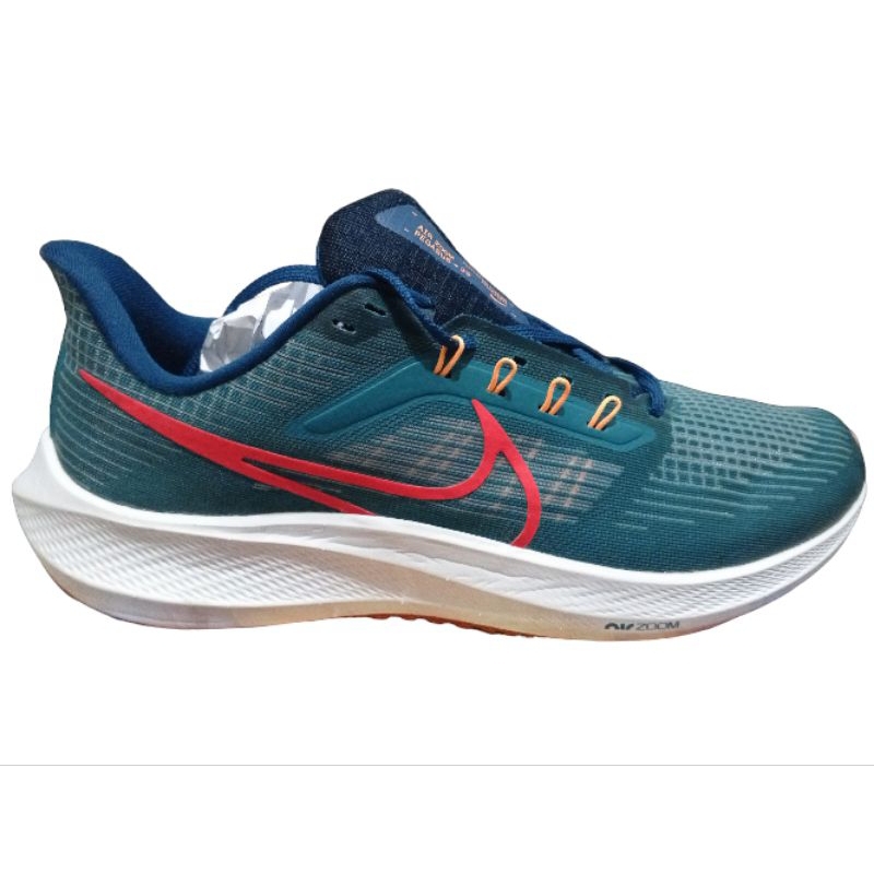Sepatu Nike pegasus size 44 Di Jamin ORIGINAL