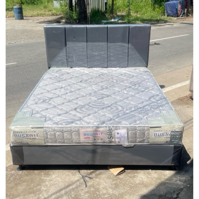Satu Set Divan+Kasur Busa Bergaransi