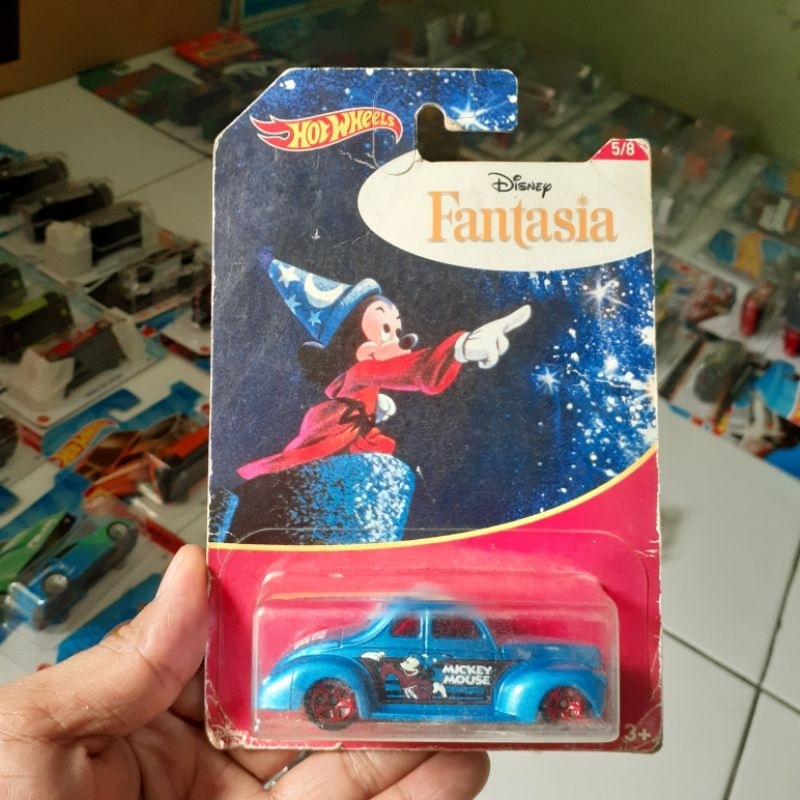 HOT WHEELS 40 FORD COUPE DISNEY FANTASIA (card jelek)
