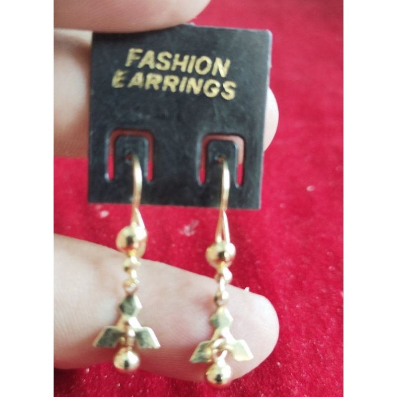 anting jurai mainan bola, anting titanium, anting kristal, anting anak, anting koncer