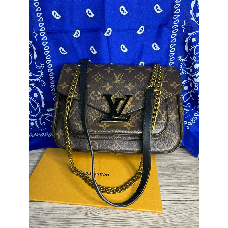 preloved tas lv passy mono (miror)