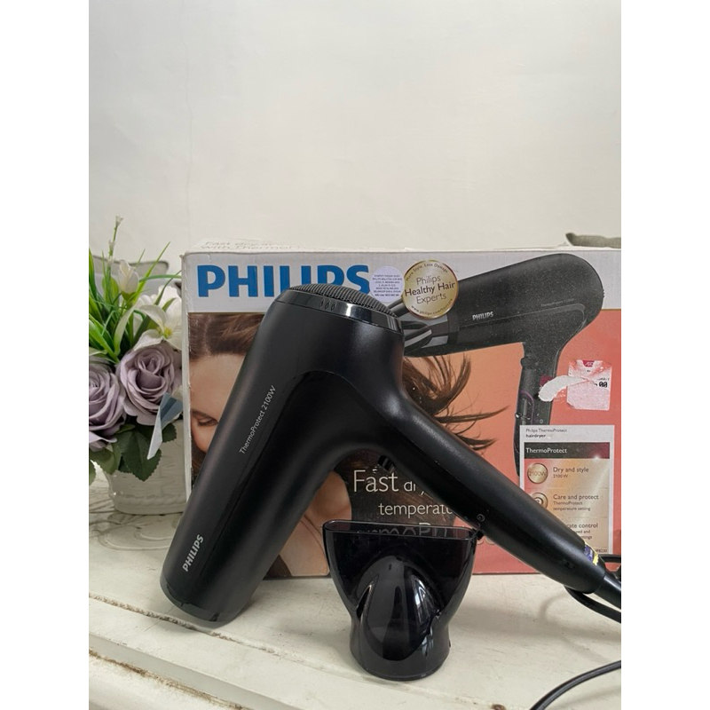 PRELOVED Hair Dryer