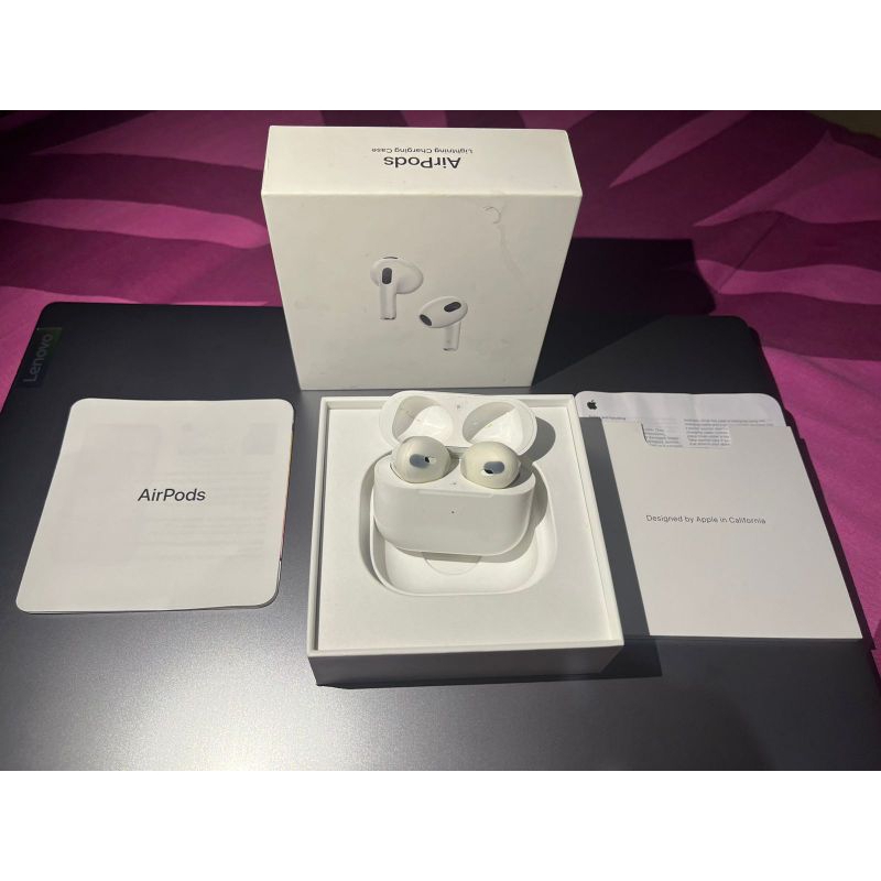 Preloved Apple Airpods gen 3