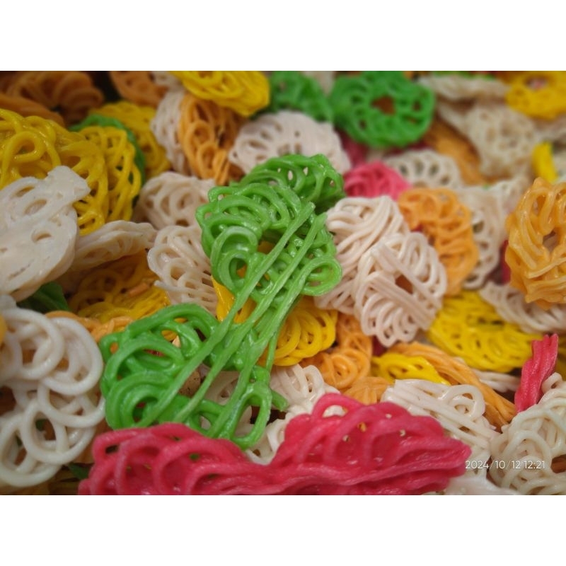 

Kerupuk Mawar Palembang Warna Mix - Seblak