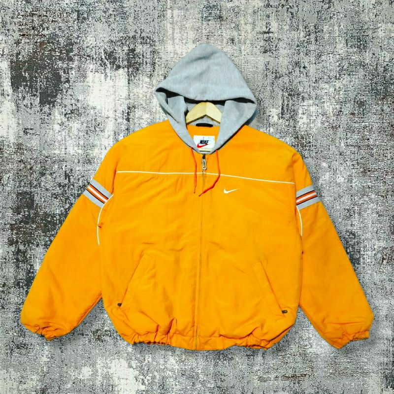 Jaket Winbreaker Nike 90's Yellow Fresh