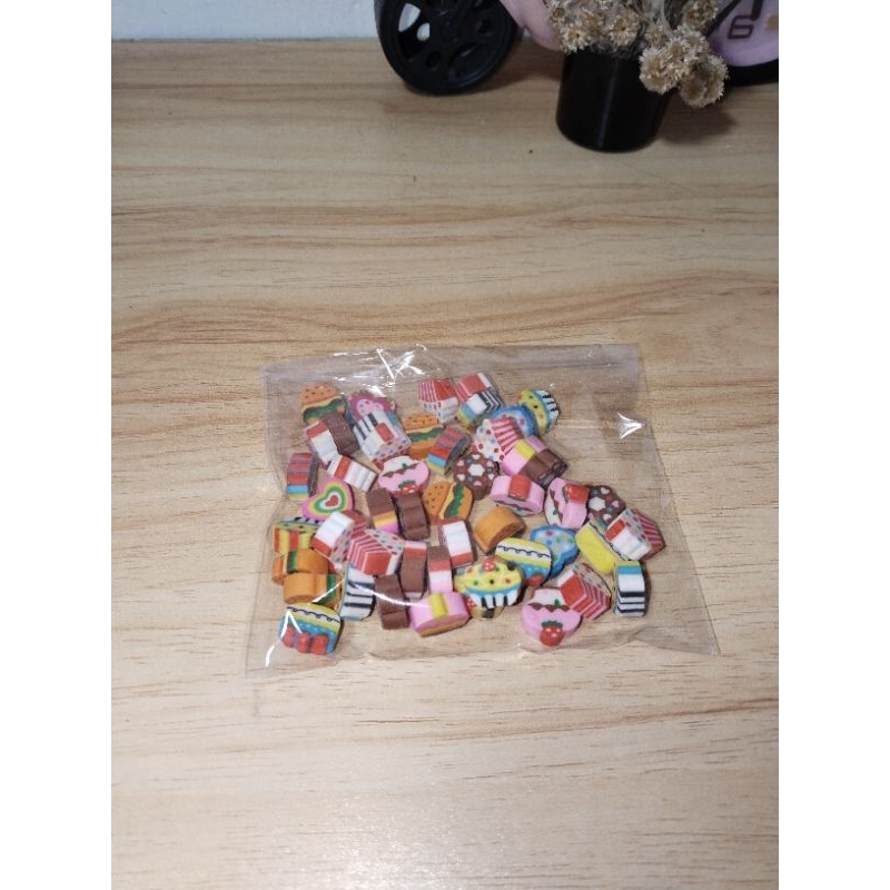 

Penghapus karakter mini 50pcs