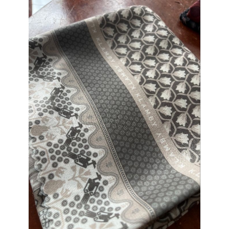 Klamby Scarf Julang Series