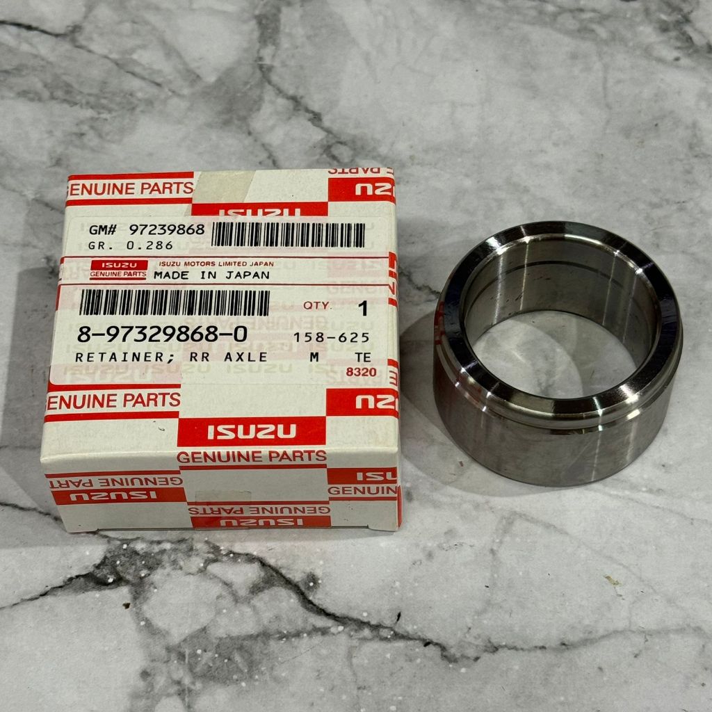 Retainer bearing rear axle com bearing isuzu traga