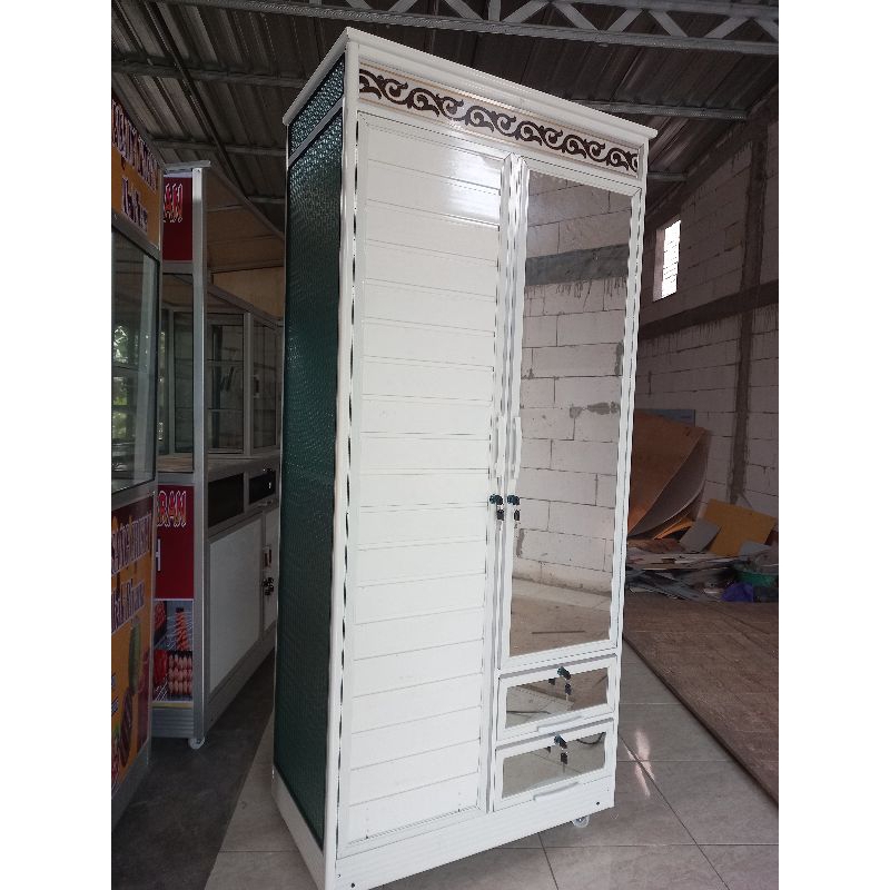 almari pakaian aluminium l