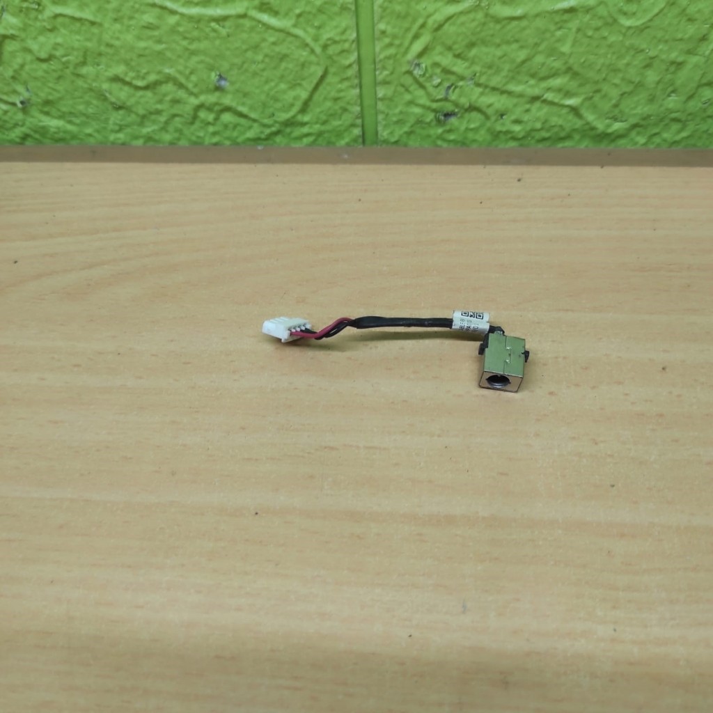 Jack DC Laptop Acer aspire ES 11 ES1-132