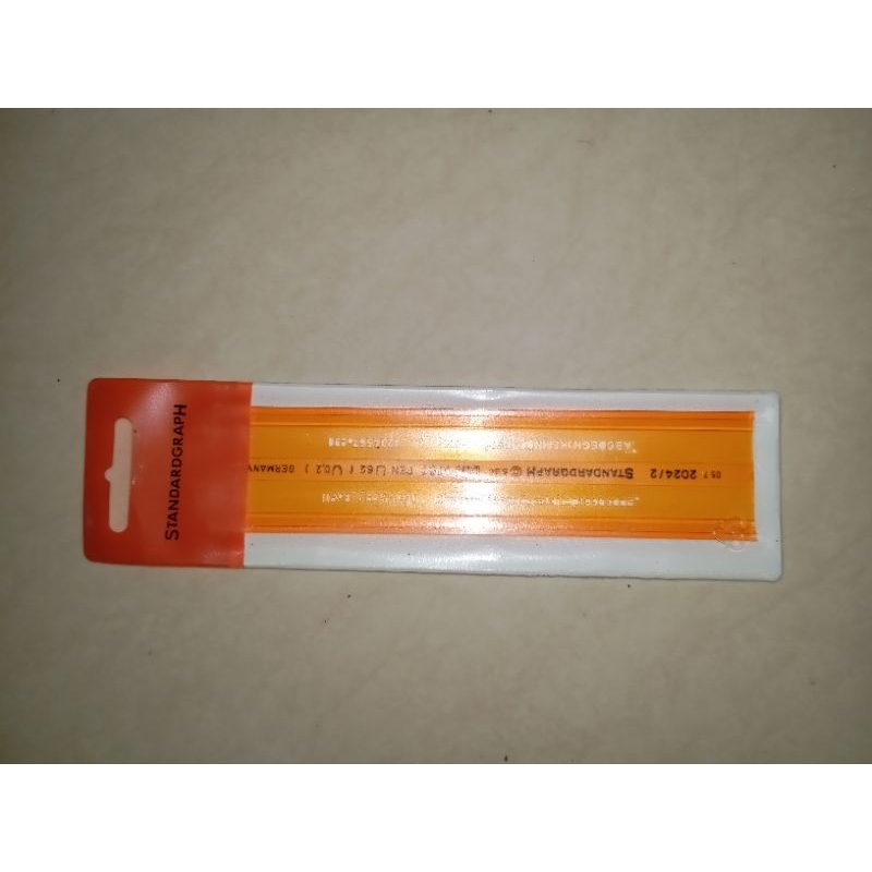

Penggaris Sablon/Penggaris Mal Huruf Standarograph 0,2mm
