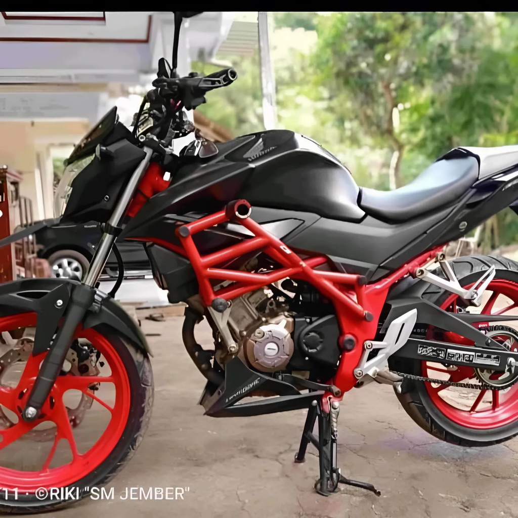 CRASHBAR/TUBULAR Hitam CB150R New 2015-2024 Honda Plus Jalu agna/jalu frame slider gratis jalu Full 
