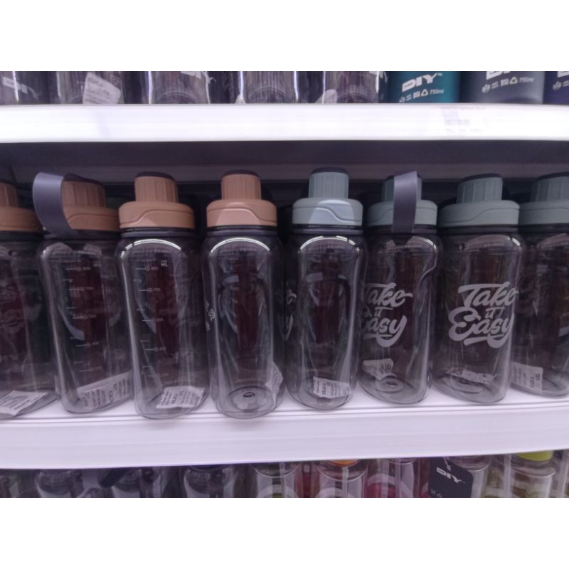 Botol minum Mr DIY. 1 liter