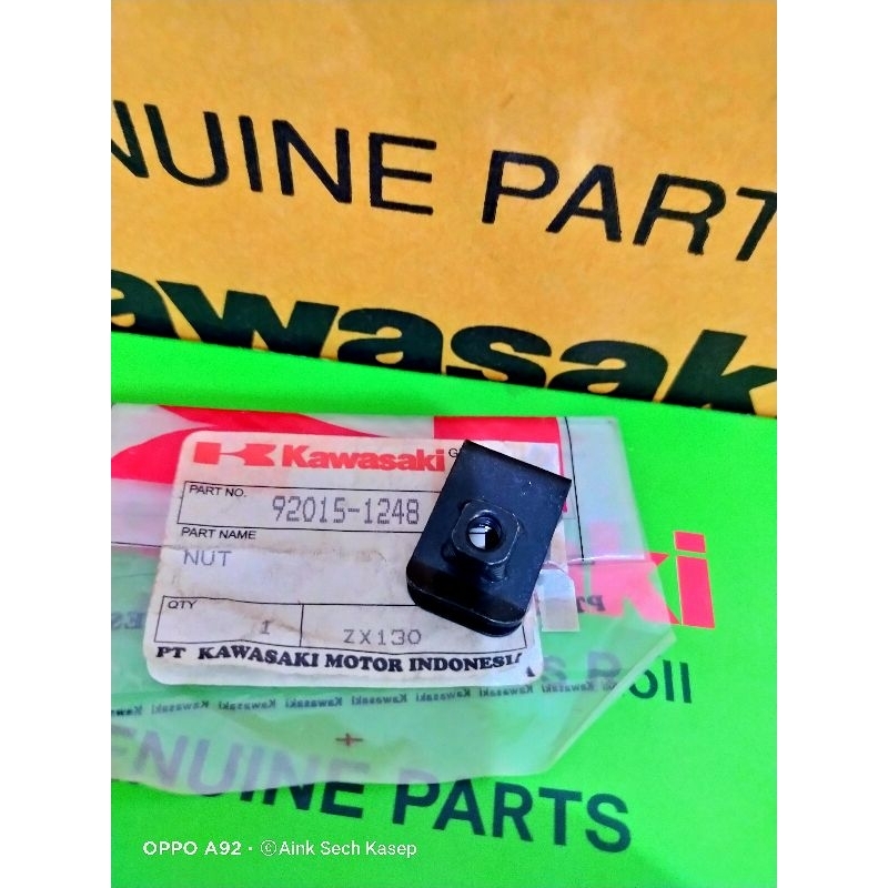 mur klip spakbor depan zx130 92015-1248