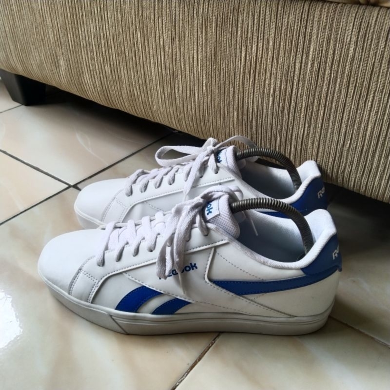sepatu Reebok royal complete3low size 42