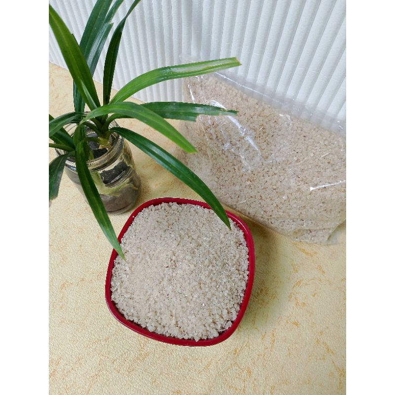 

Beras singkong / tiwul / oyek premium / inthil 1 kg