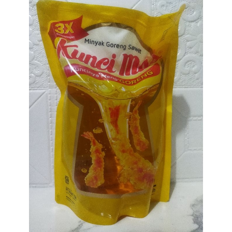 

Minyak Goreng Pouch 2Liter -Kunci Mas