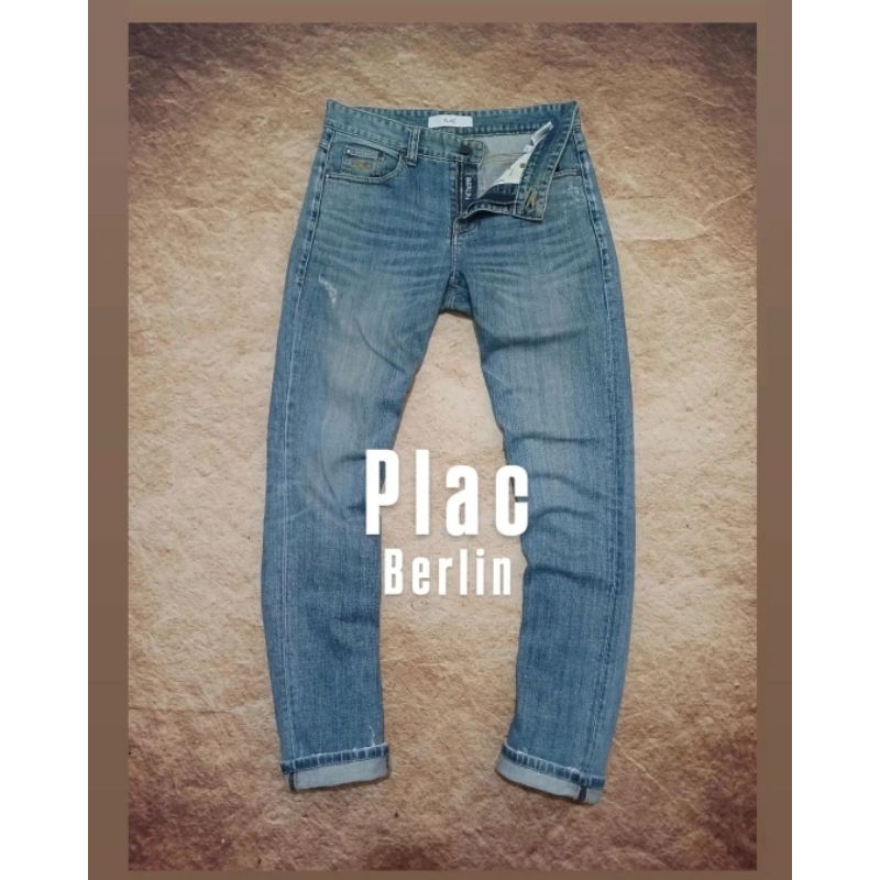 jeans PLAC BERLIN bahan denim model slimfit keren bekas/second/preloved