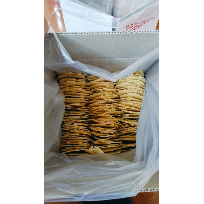 

EMPING MELINJO LB ( lebih lebar ) kemasan 1kg