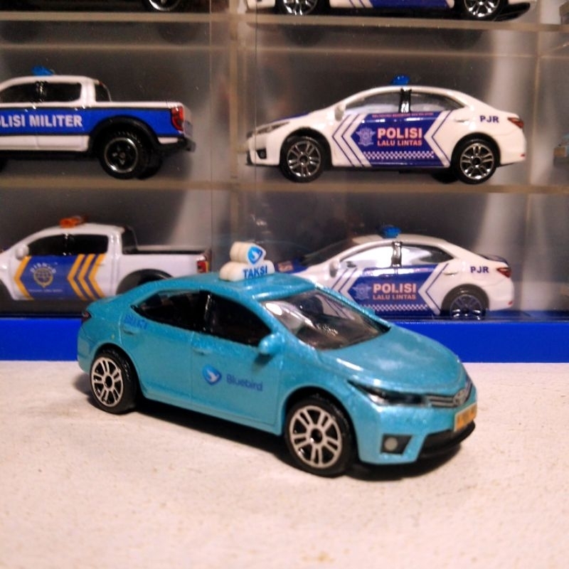 DIECAST SKALA 1:64 MINIATUR TOYOTA COROLLA ALTIS CUSTOM MOBIL TAKSI BLUEBIRD