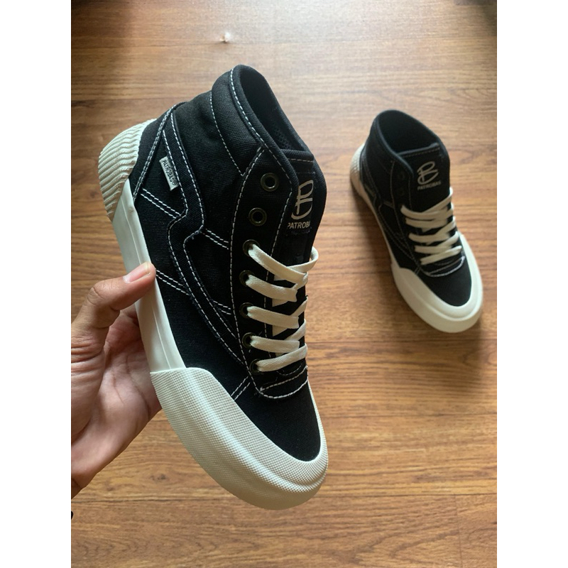 PATROBAS Sepatu Patrobas Equip High Black White Original 100%