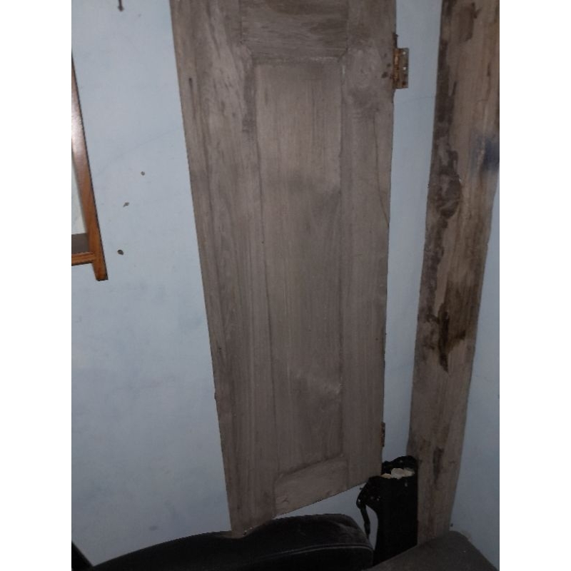 jendela kayu jati jadul bekas