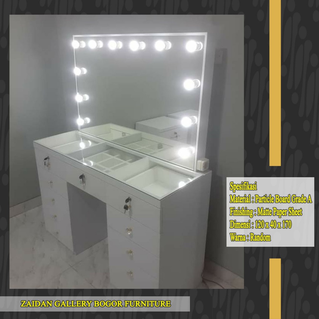 Meja Rias Kayu Dengan Cermin Frameless Lampu