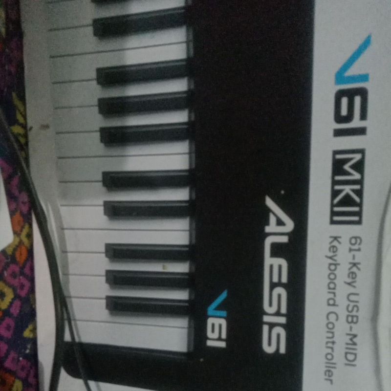 ALESIS V61, Midi Controller