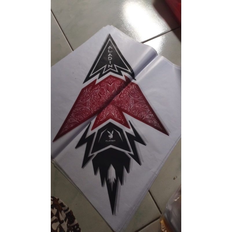 

kertas 2 warna