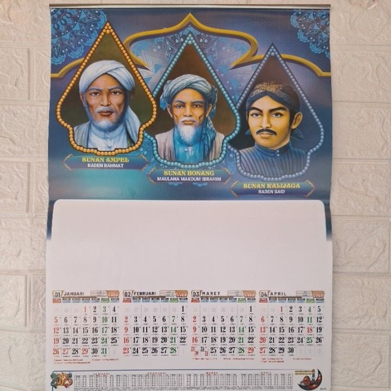 

kalender caturwulan tahun 2025 gambar walisongo