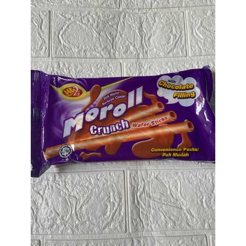 

Winwin moroll crunch stik wafer coklat witch chocolate filling import malaysia