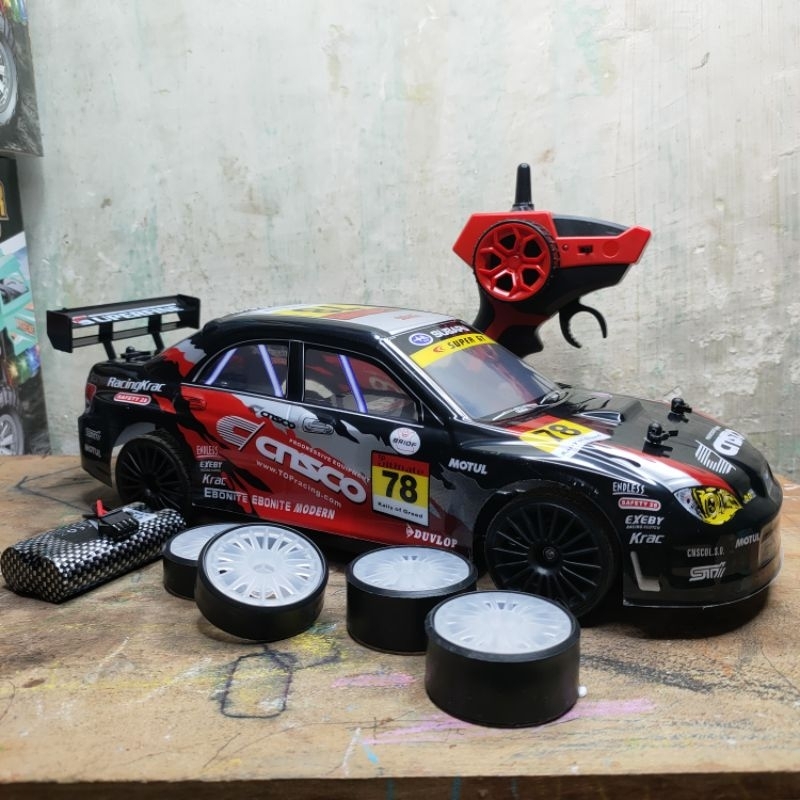 mobil rc drift 4wd berkecepatan tinggi skala 1:14 new typeMobil rc drift _mobil rc drift 4wd_mobil r