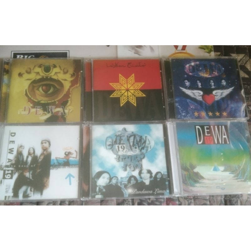 aneka CD segel dewa 19