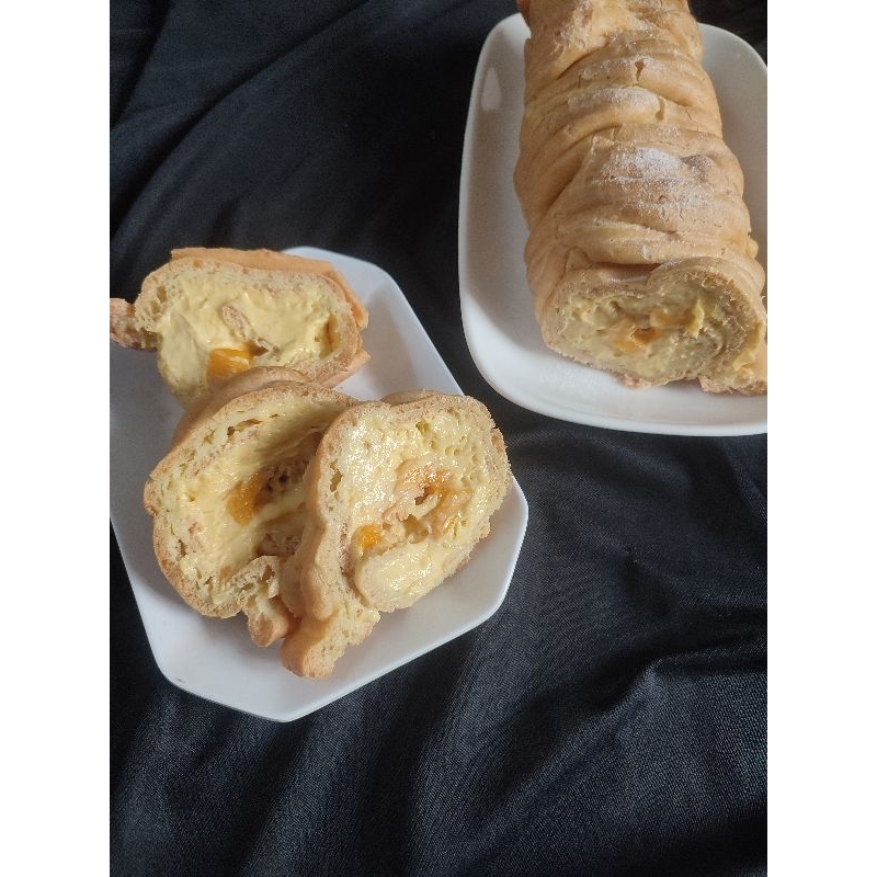 

Soes Gulung Vla Vanilla