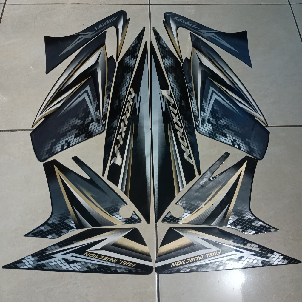 stiker striping yamaha vixion 150 2009 old hitam lis body standar berkualitas original