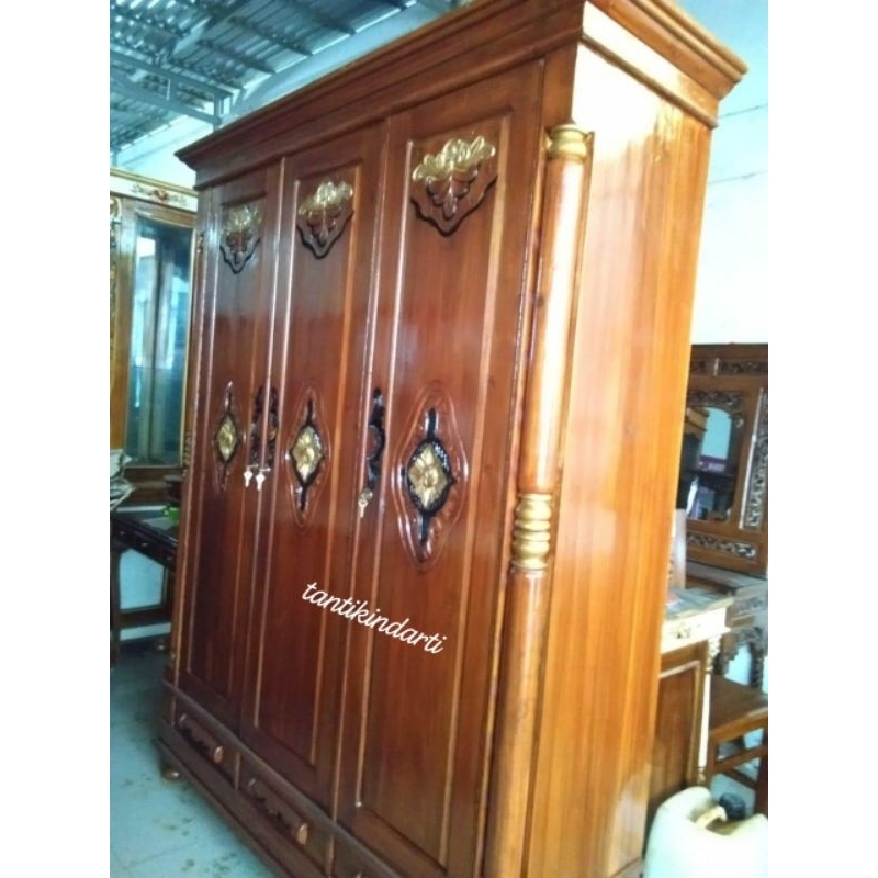 LEMARI PAKAIAN 3 PINTU BAHAN KAYU AKASIA, LEMARI BAJU, BUKAAN, GANTUNG, LIPAT