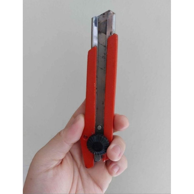 

Cutter Kenko L-500 / Pisau Cutter Besar Kenko L-500