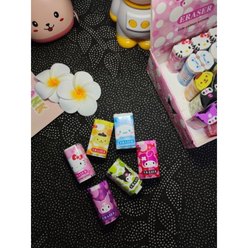 

Sanrio penghapus karakter random