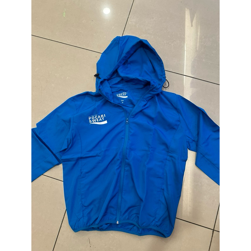 jaket Pocari Sweat size M new