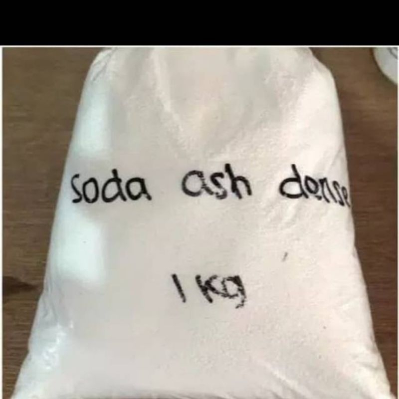 Soda Ash Dense penguat warna Batik benang