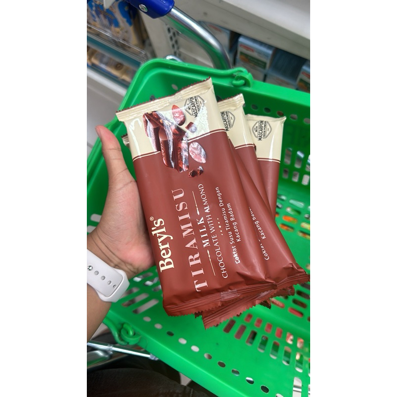 

[Po] Beryls Almond Dark chocolate, Milk Chocolate, Chocolate Almond Bar Ori Malaysia