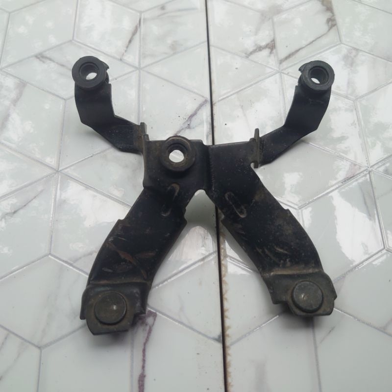 bracket dudukan pangkon spedometer rx king new rx king muda pnp Scorpio original