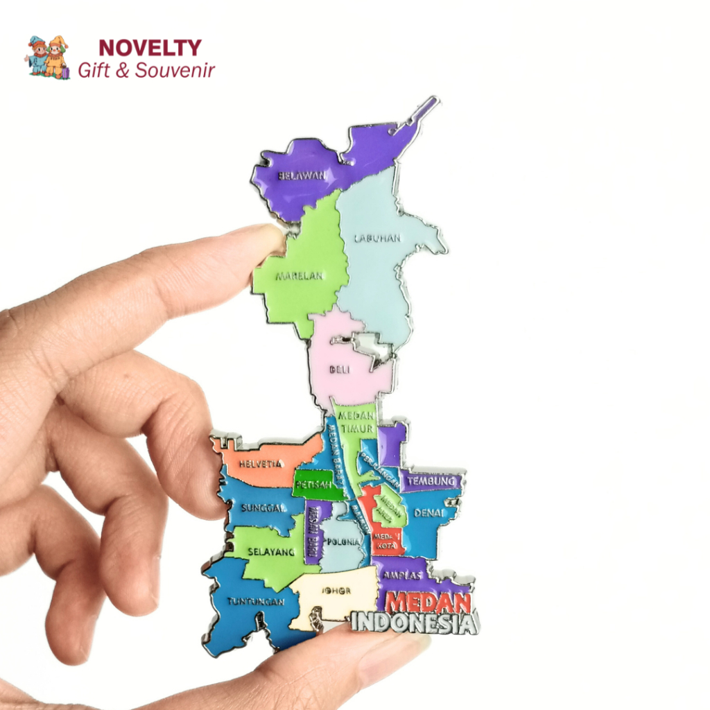 Souvenir magnet kulkas peta Medan Sumatera Utara oleh oleh negara Indonesia