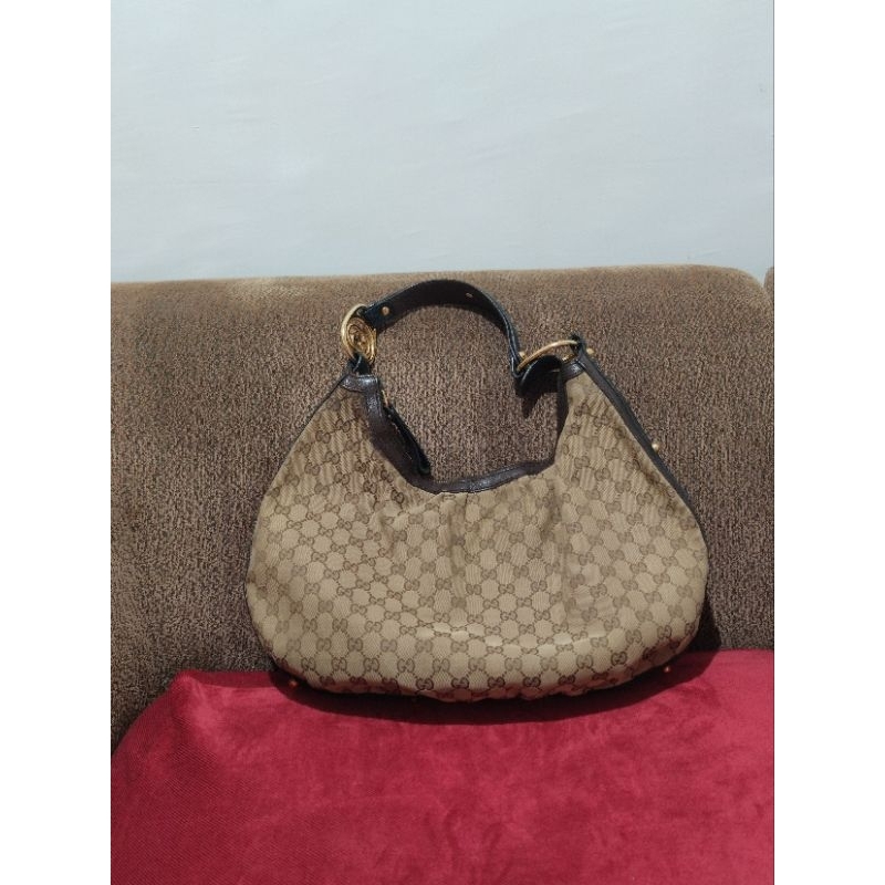 Preloved Gucci GG canvas Hobo bag (authentic 100%)