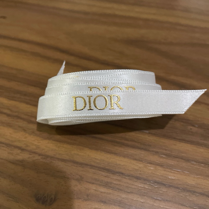 

CD ribbon white gold letter