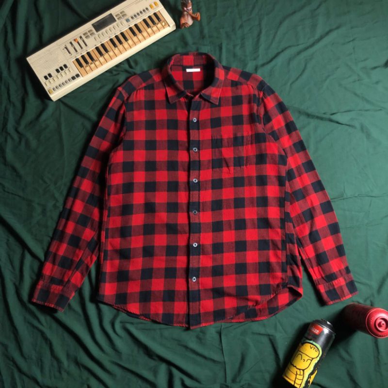 Kemeja Flannel Uniqlo GU | Merah Kotak