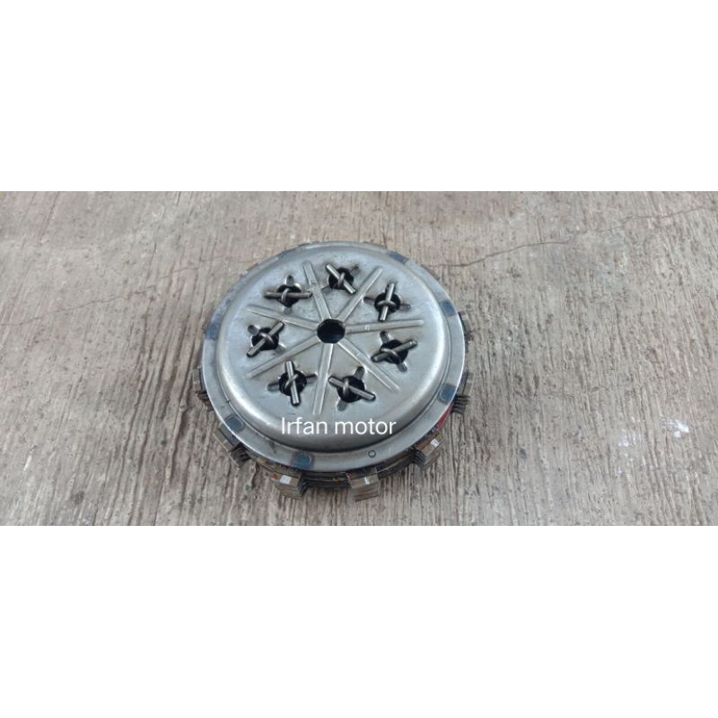 rumah kampas kopling suzuki GP TRS original